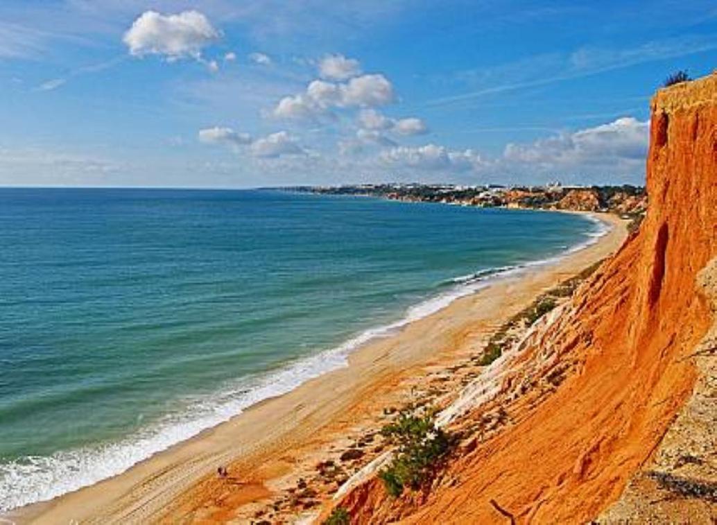Espacoso Apt T2, Em Olhos Agua Albufeira Eksteriør bilde